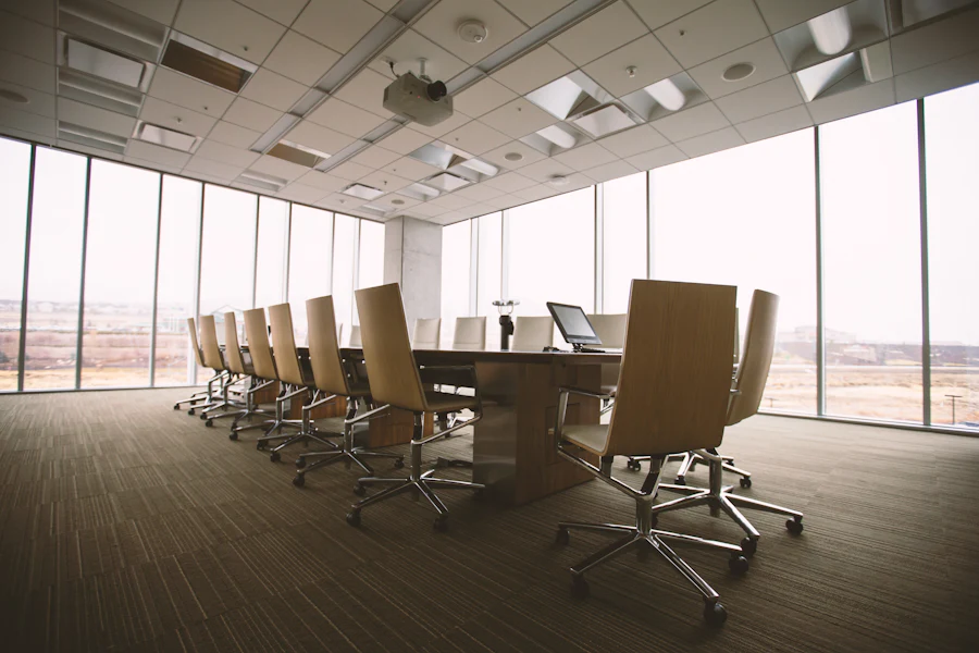 Large Meeting Room (12–20 человек)